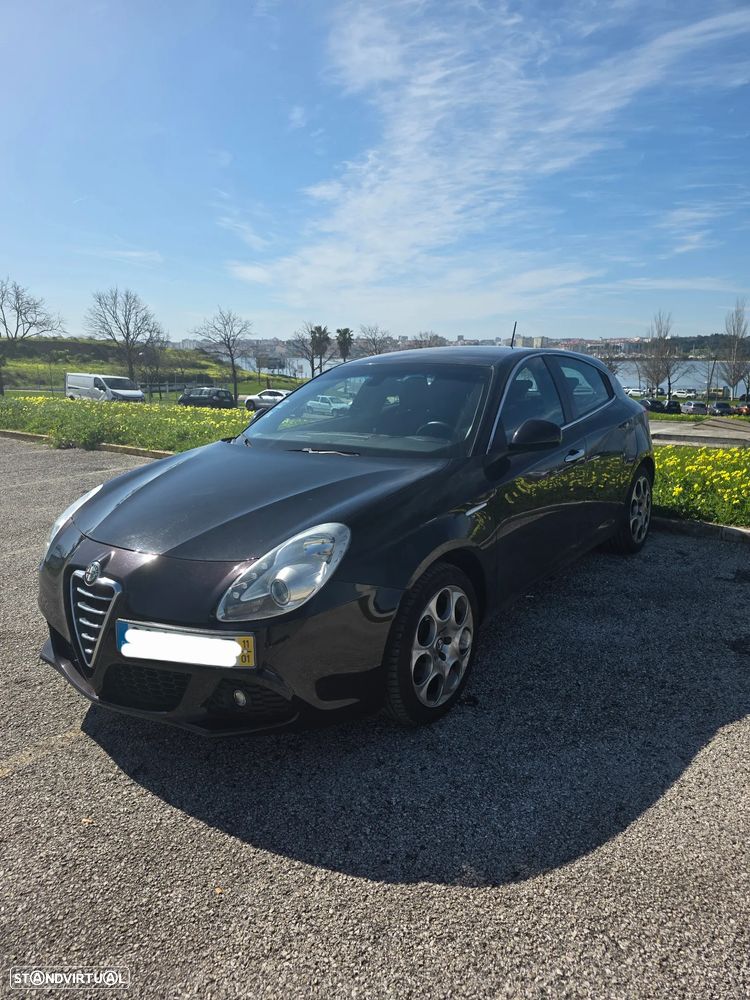 Alfa Romeo Giulietta 1.4 TB Distinctive - 1