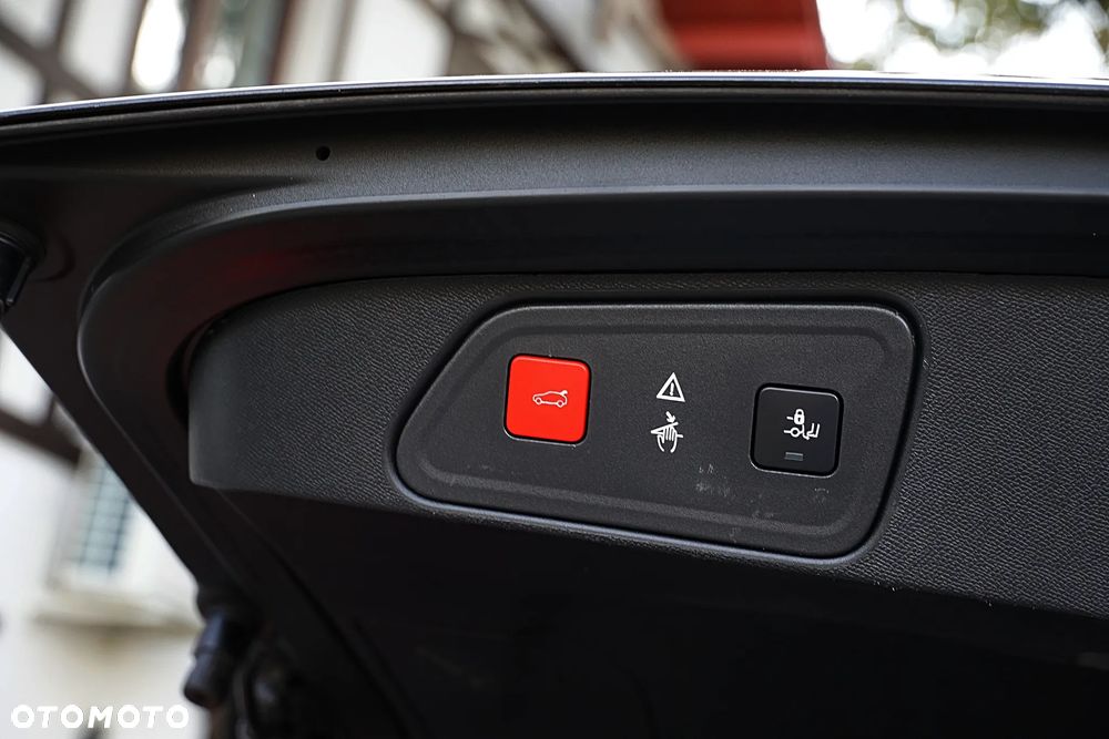 Peugeot 3008 BlueHDi 180 Stop & Start EAT6 GT - 23