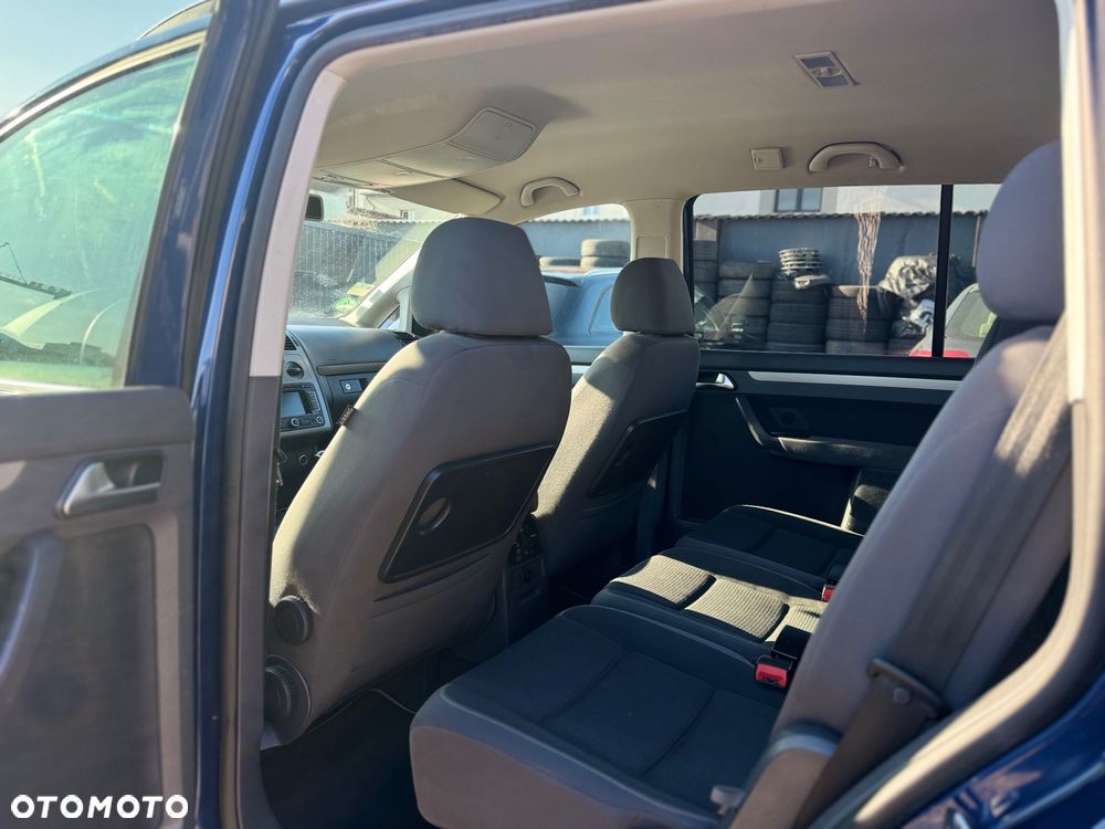 Volkswagen Touran 1.9 TDI DPF Freestyle - 24