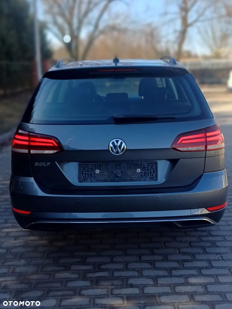Volkswagen Golf - 7