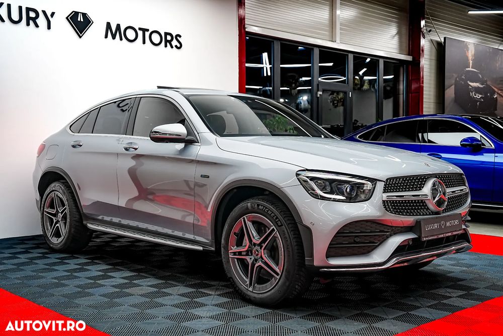 Mercedes-Benz GLC Coupe 300 e 4Matic 9G-TRONIC AMG Line Plus - 13