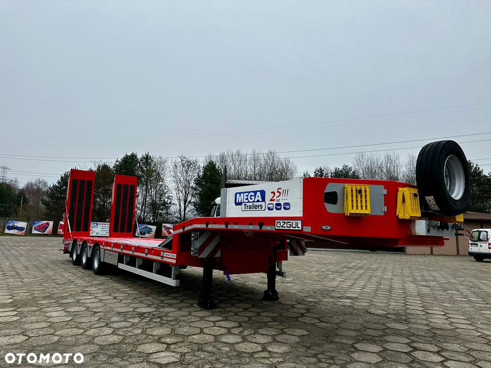 Inny 3 OSIOWA NISKOPODWOZIOWA Z TWARDYM POKŁADEM! NAJAZDY HYDRAULICZNE, OŚ SKRĘTNA - OŚ PODNOSZONA - 18