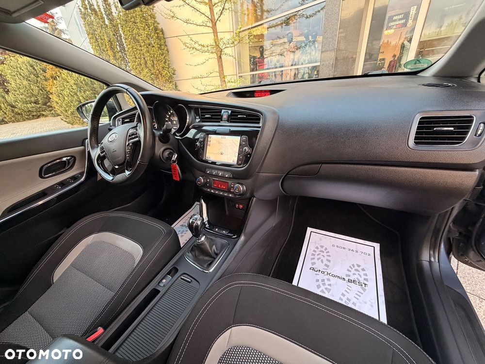 Kia Ceed 1.6 CRDi L - 22