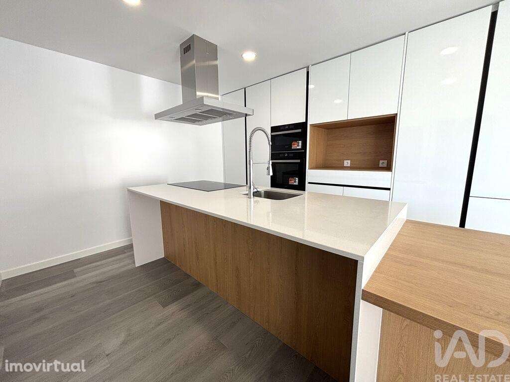 Moradia geminada T4 em Corroios de 157 m2 - Grande imagem: 4/40