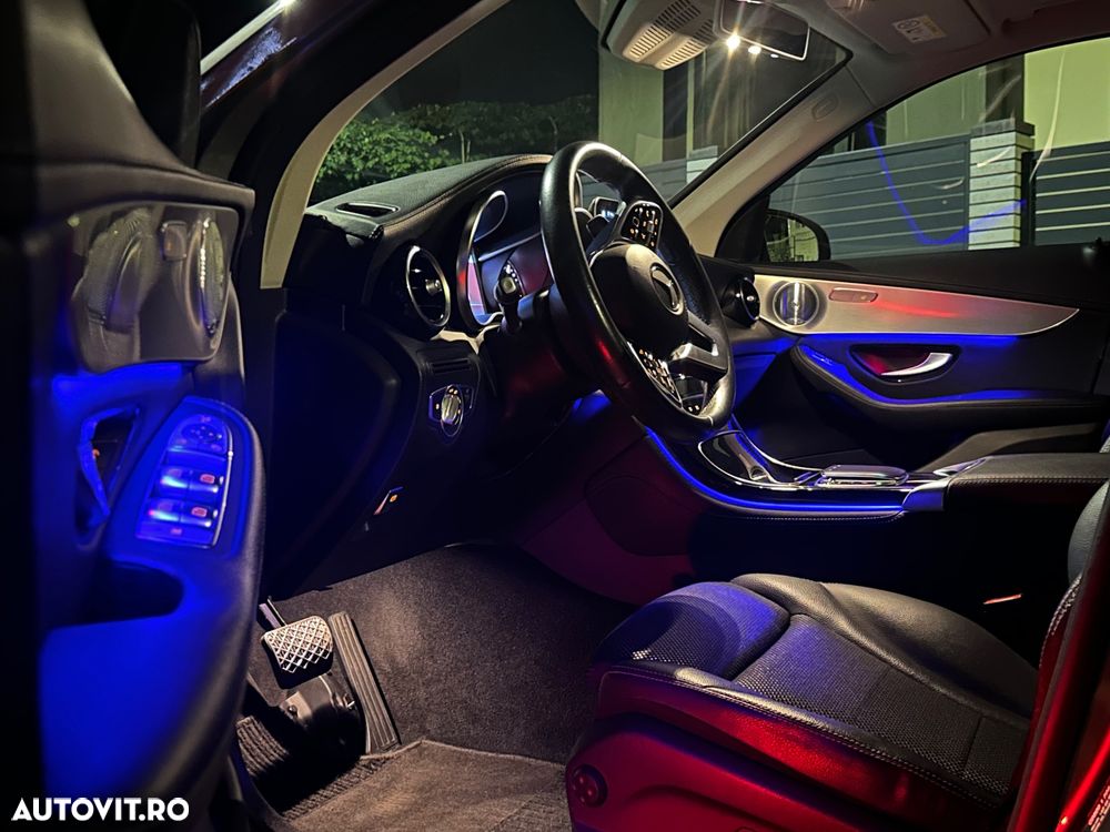 Mercedes-Benz GLC 220 d 4MATIC - 27