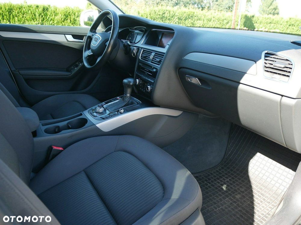 Audi A4 - 24