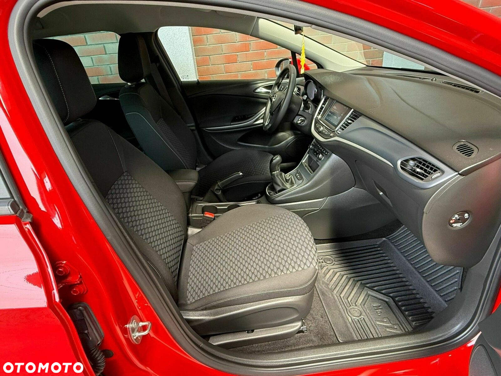 Opel Astra V 1.4 T Enjoy - 11