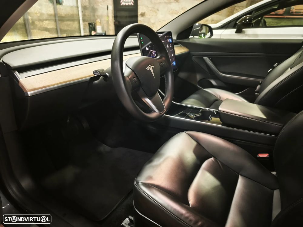 Tesla Model 3 Standard Range Plus RWD - 47