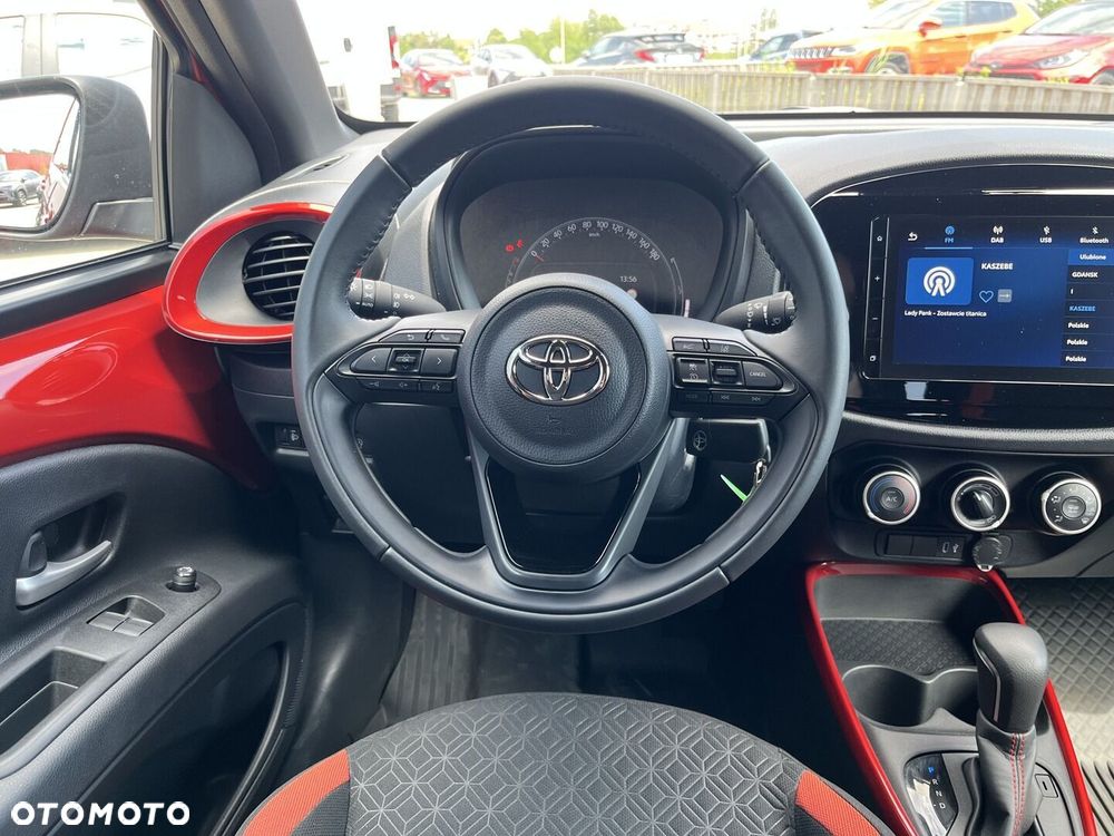 Toyota Aygo X 1.0 VVT-i Style CVT - 13