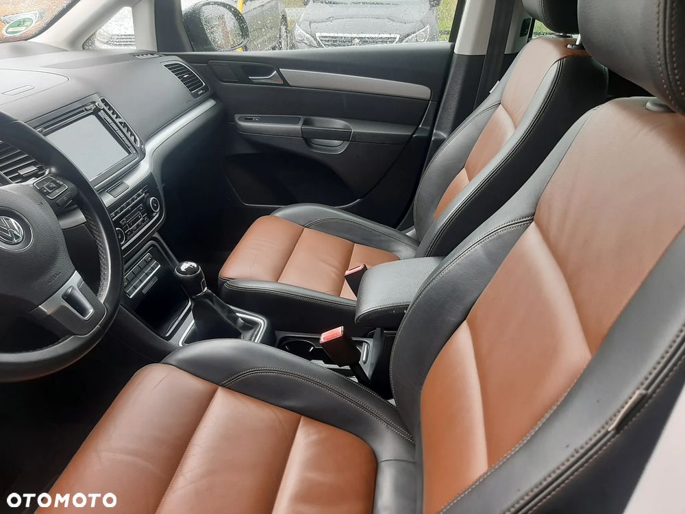 Volkswagen Sharan 2.0 TDI Blue Motion Highline - 4