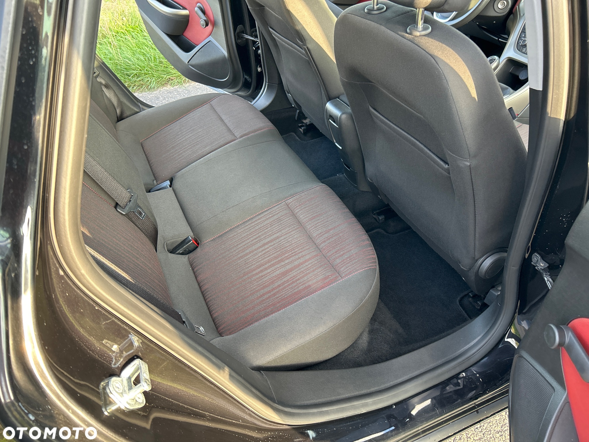 Opel Astra 1.6 - 17