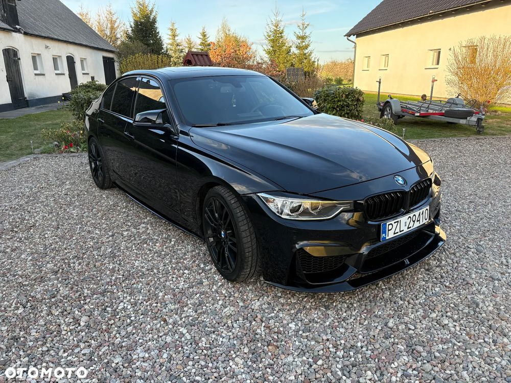 BMW Seria 3 335i Sport-Aut Luxury Line - 11