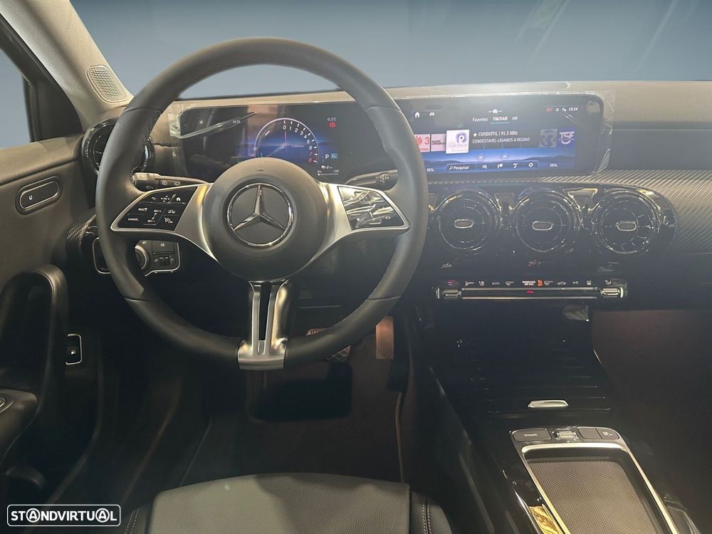 Mercedes-Benz A 250 e - 13