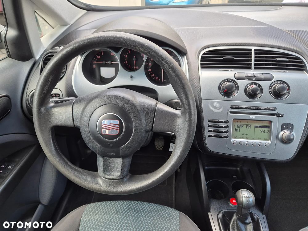 Seat Altea XL XL1.6 Reference - 14