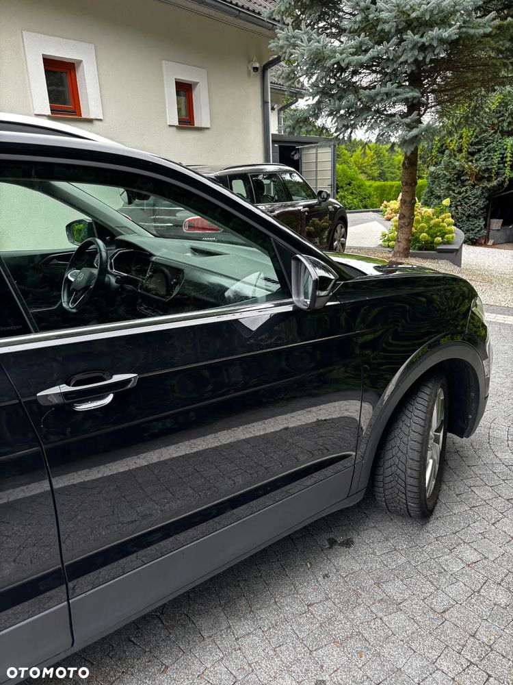 Volkswagen T-Cross 1.0 TSI Style DSG - 23