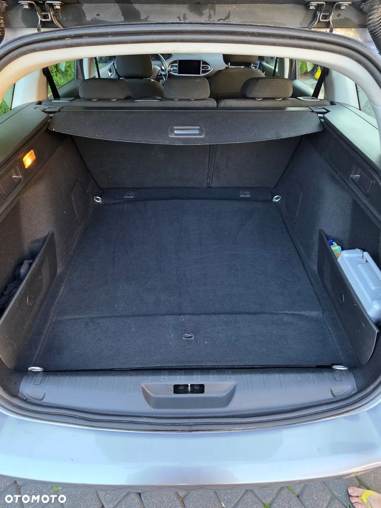 Peugeot 308 1.5 BlueHDi Active S&S - 14