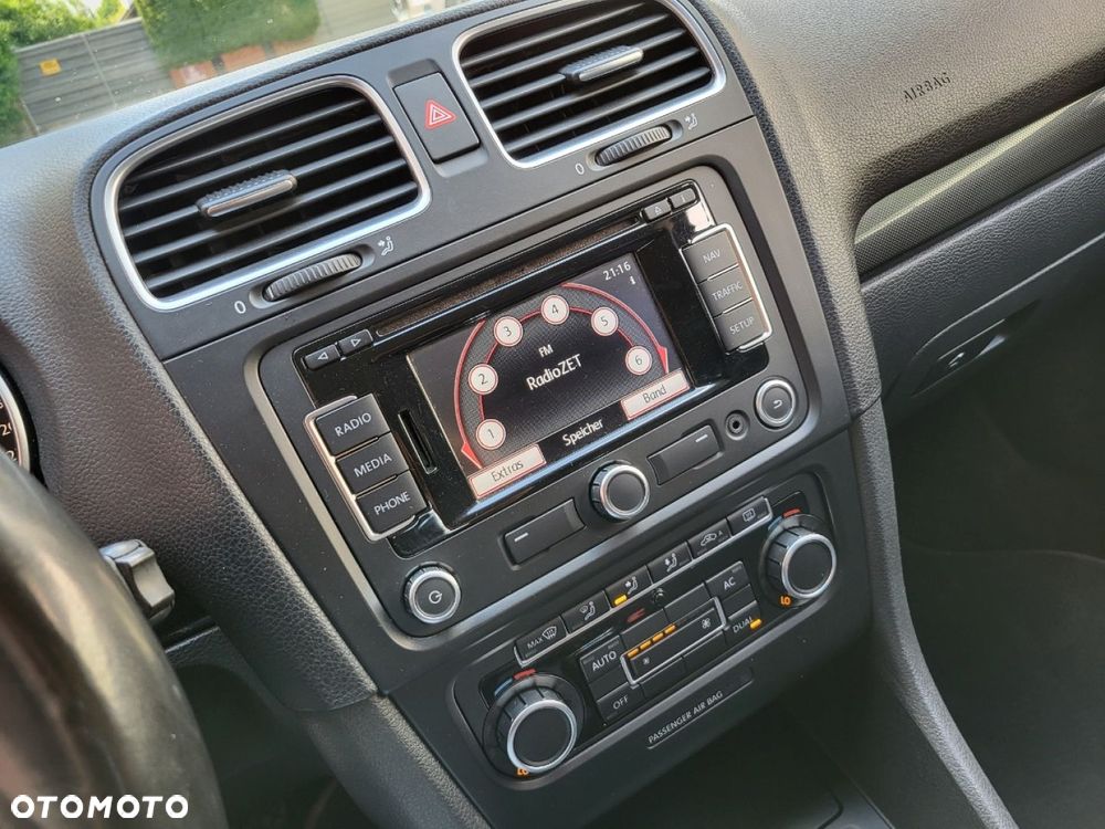 Volkswagen Golf - 12