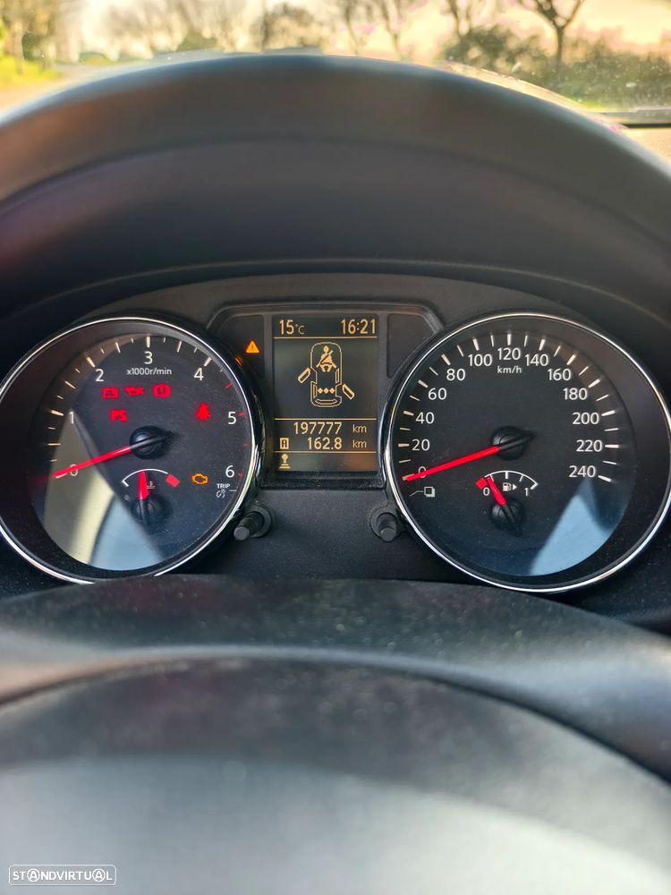 Nissan Qashqai 1.6 dCi Tekna - 20