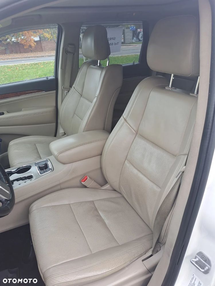 Jeep Grand Cherokee - 15