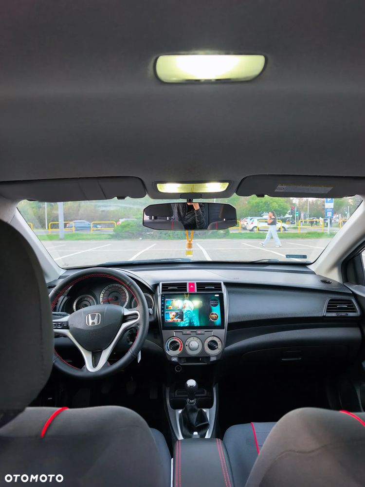 Honda City 2009 photo 3