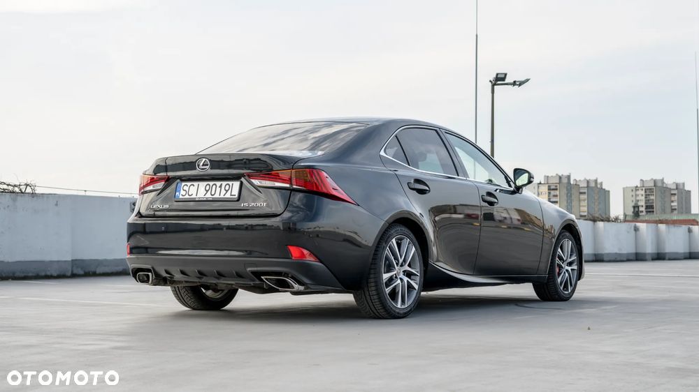 Lexus IS 200t Elite - 13