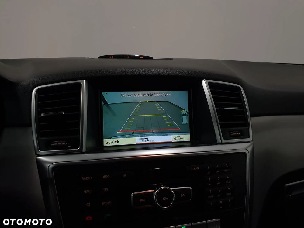 Mercedes-Benz ML 350 BlueTec 4-Matic - 20