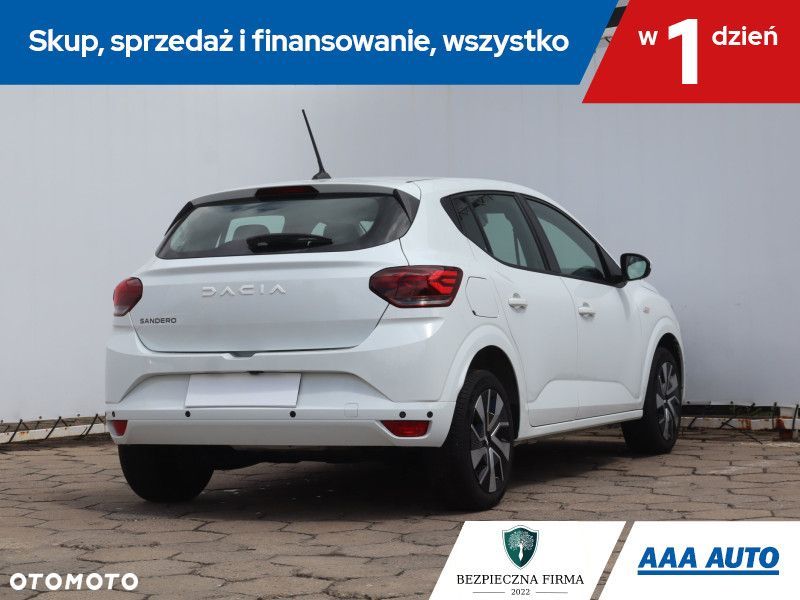 Dacia Sandero - 7