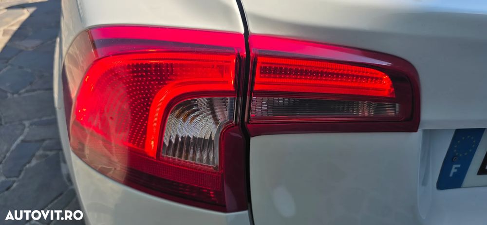 Volvo S60 - 33