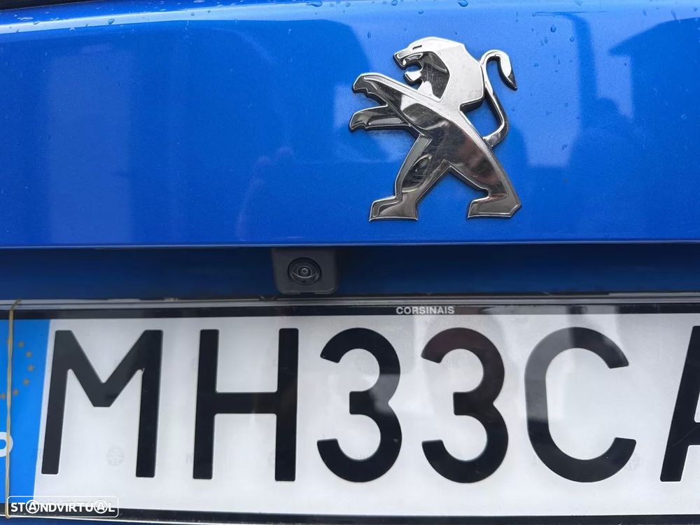 Peugeot 2008 1.2 PureTech Allure Pack - 11