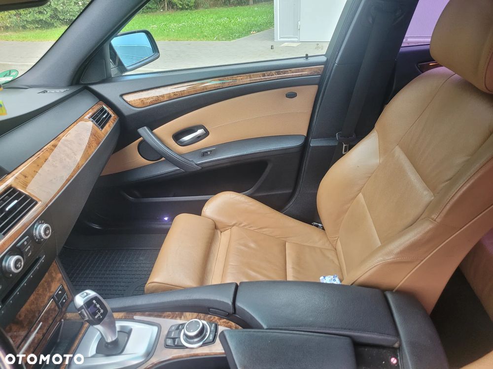 BMW Seria 5 530d Sport-Aut Edition Sport - 18