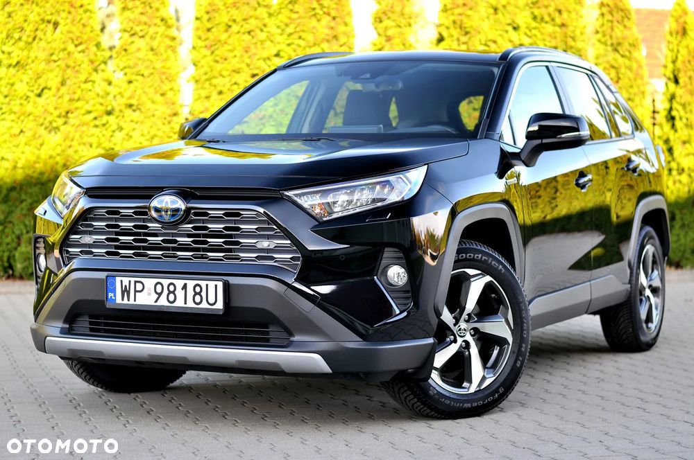 Toyota RAV4 - 6
