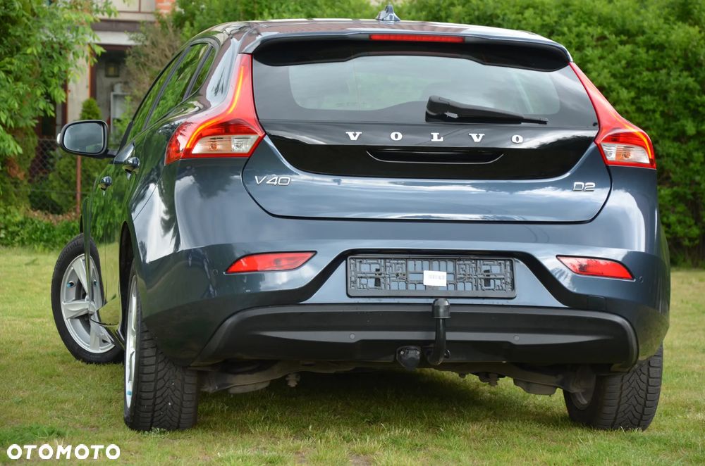 Volvo V40 D2 Kinetic - 8