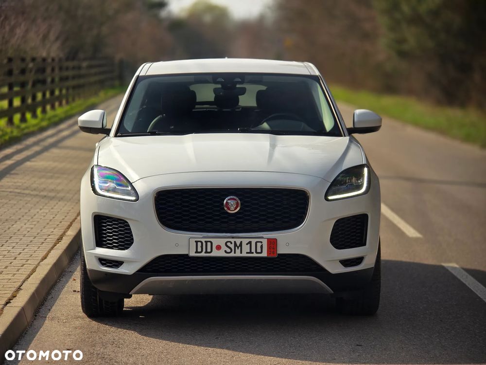 Jaguar E-Pace 2.0 i4D AWD R-Dynamic HSE - 11