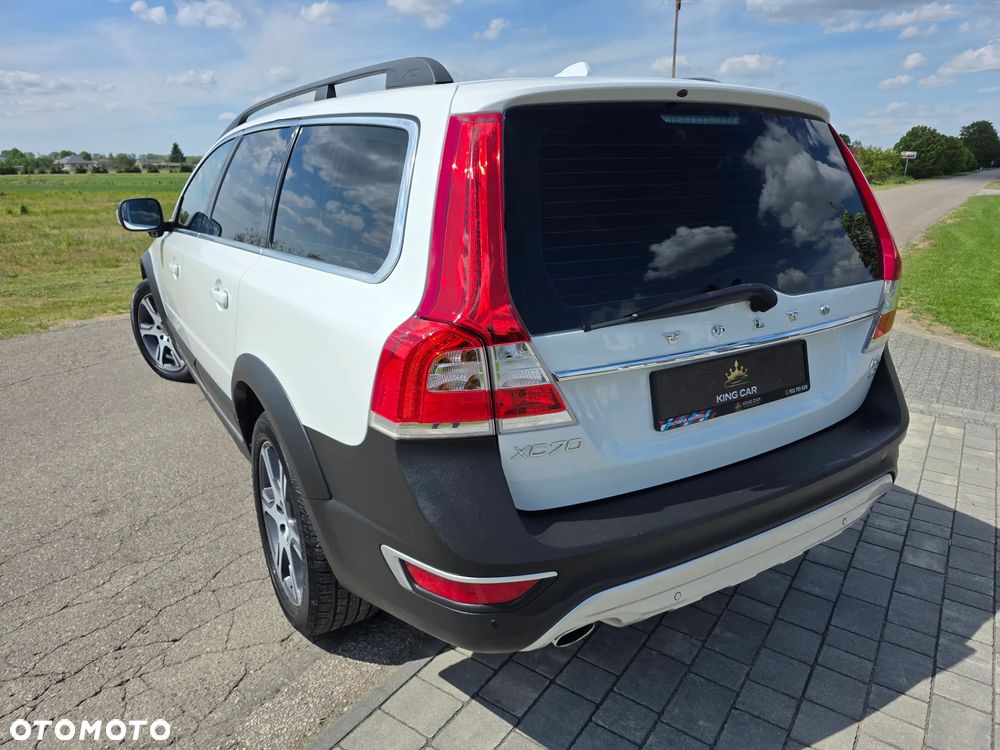 Volvo XC 70 D5 AWD Summum - 11