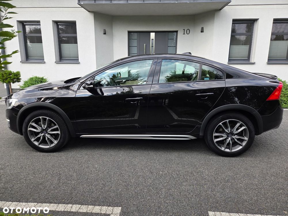 Volvo S60 Cross Country T5 AWD Summum - 11