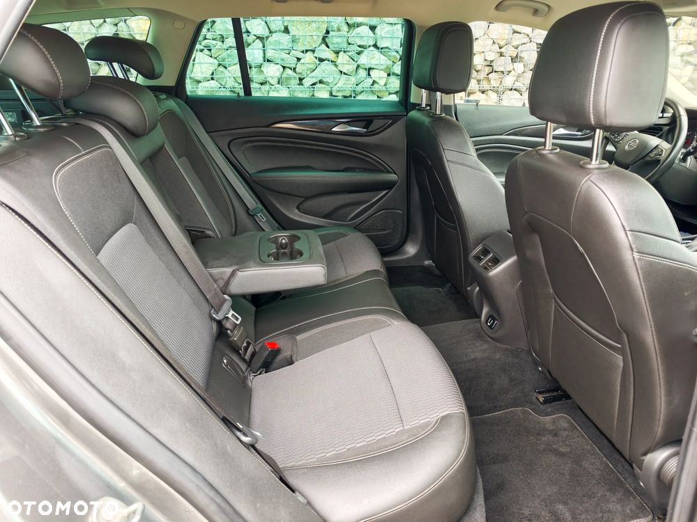 Opel Insignia 2.0 Exclusive - 25
