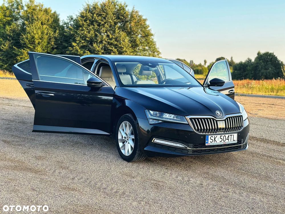 Skoda Superb 2.0 TDI SCR Style DSG - 21