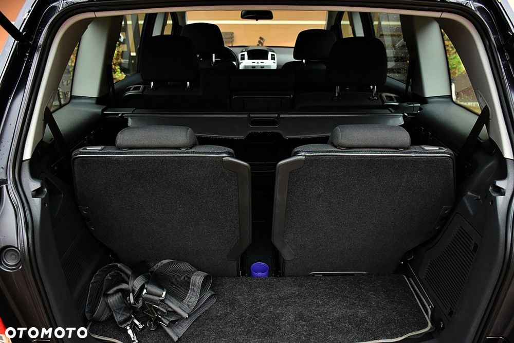 Opel Zafira 1.8 Edition 111 Jahre - 26