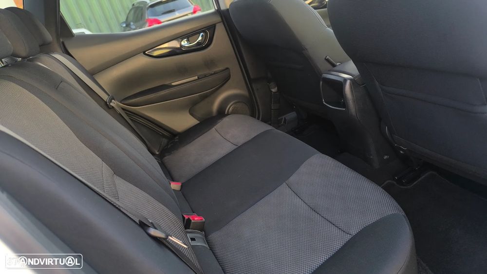 Nissan Qashqai 1.5 dCi Tekna J19 - 13