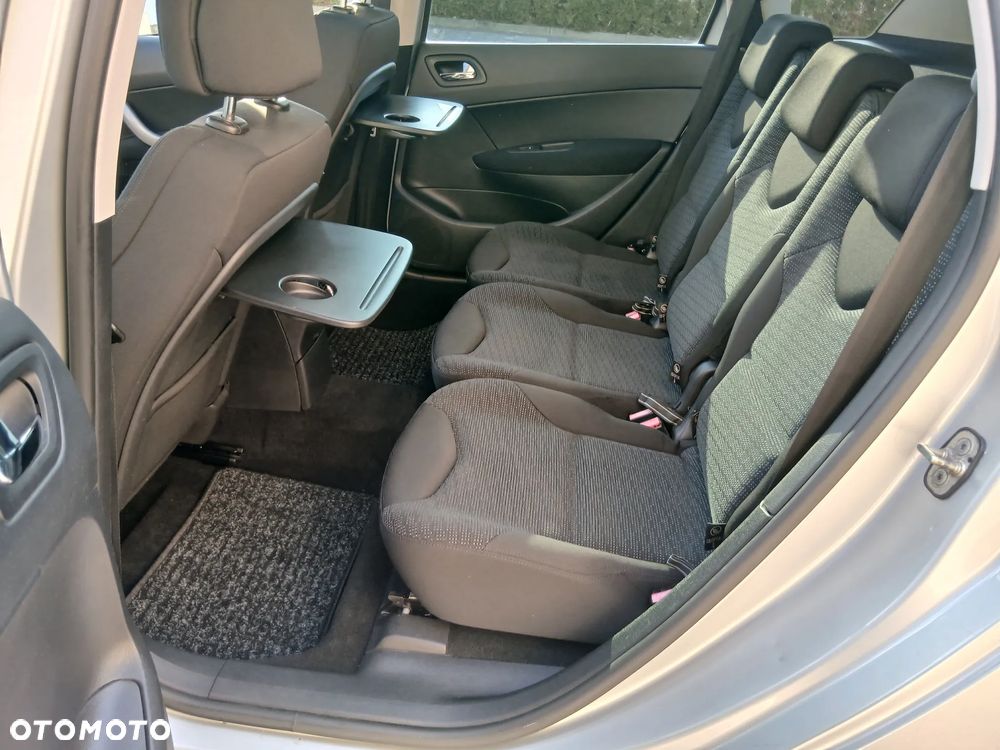 Peugeot 308 120 VTi Premium - 8