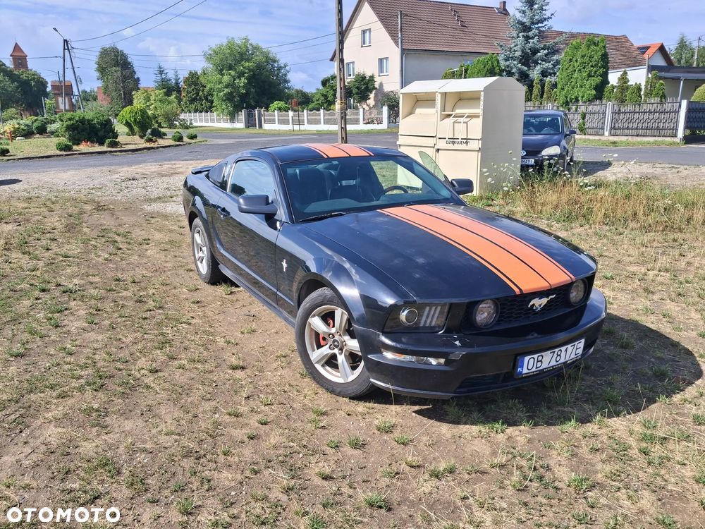 Ford Mustang 4.0 V6 - 1
