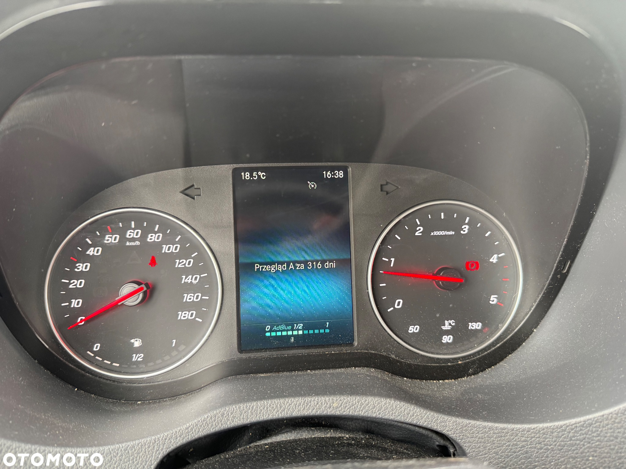 Mercedes-Benz Sprinter - 7