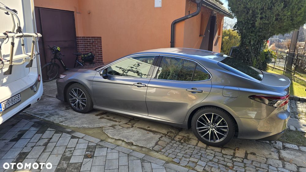 Toyota Camry 2.5 Hybrid Executive CVT - 8