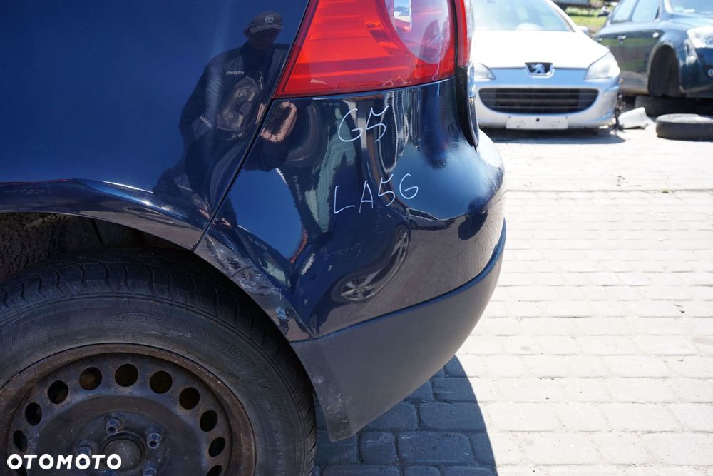 ZDERZAK TYLNY GOLF V 5D HB LA5G  SREBRNY VOLKSWAGEN 2003-2009 - 3