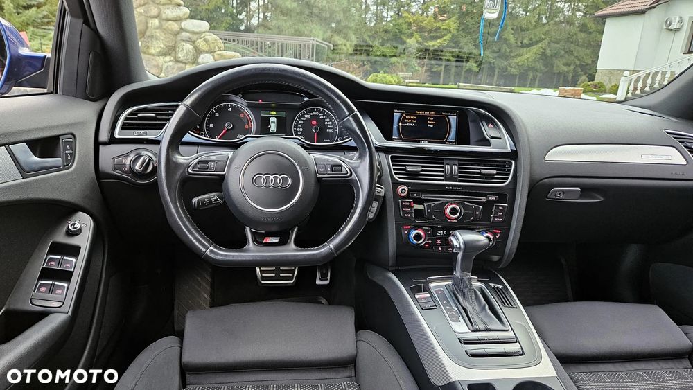 Audi A4 Avant 2.0 TDI DPF quattro S tronic S line Sportpaket - 21