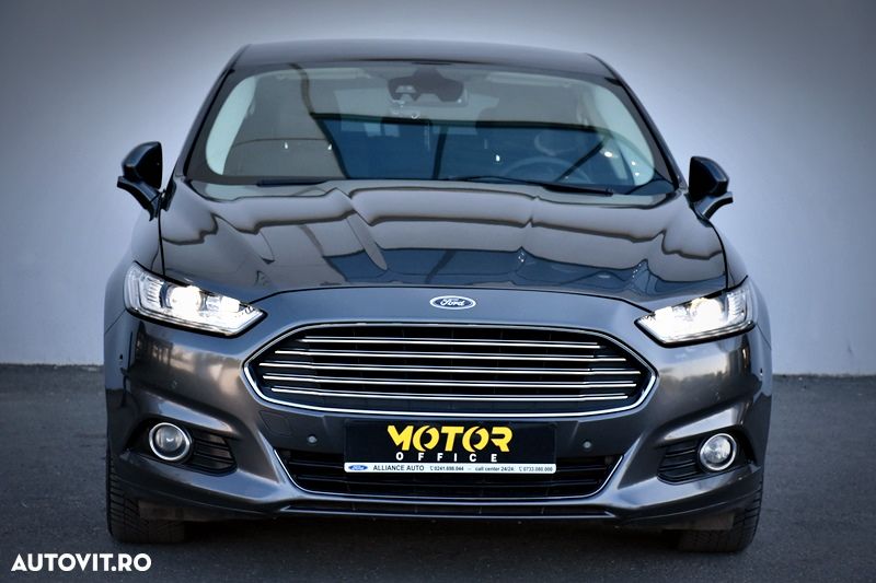 Ford Mondeo 2.0 TDCi Powershift AWD Business - 2