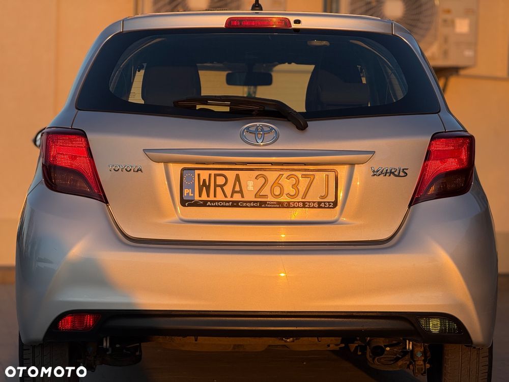 Toyota Yaris 1.33 Luna - 23