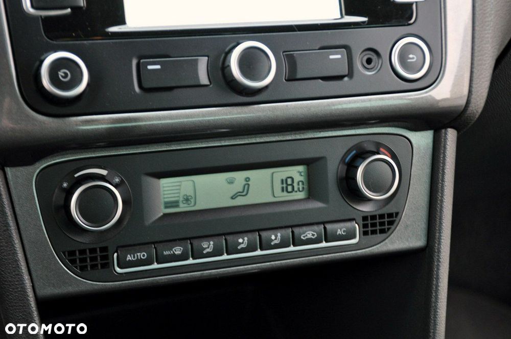 Volkswagen Polo - 32