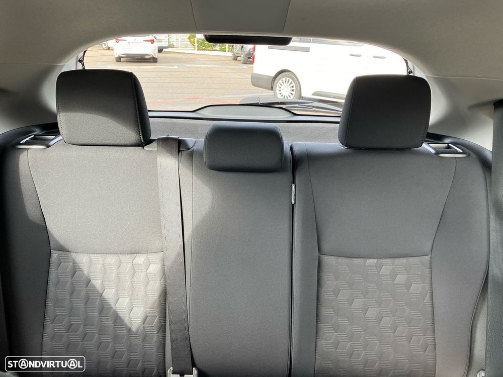 Toyota Yaris 1.5 HDF Comfort Plus - 19