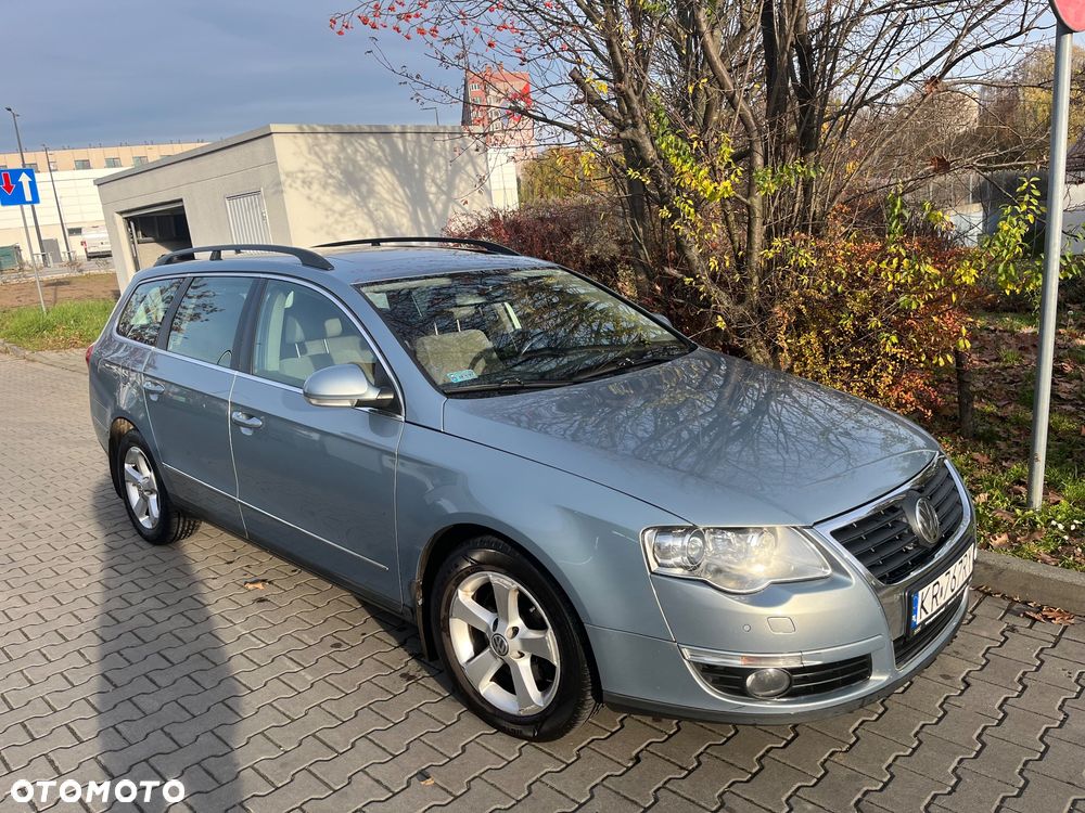 Volkswagen Passat 2.0 TDI DPF Highline DSG - 1